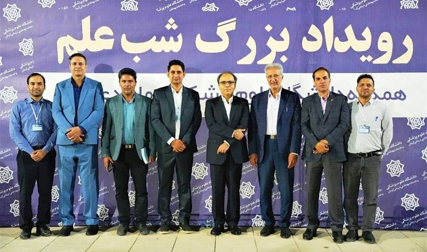 بازدید رئیس دانشکده علوم پزشکی سیرجان از بخش‌ها و غرفه‌های رویداد ملی «شب علم»