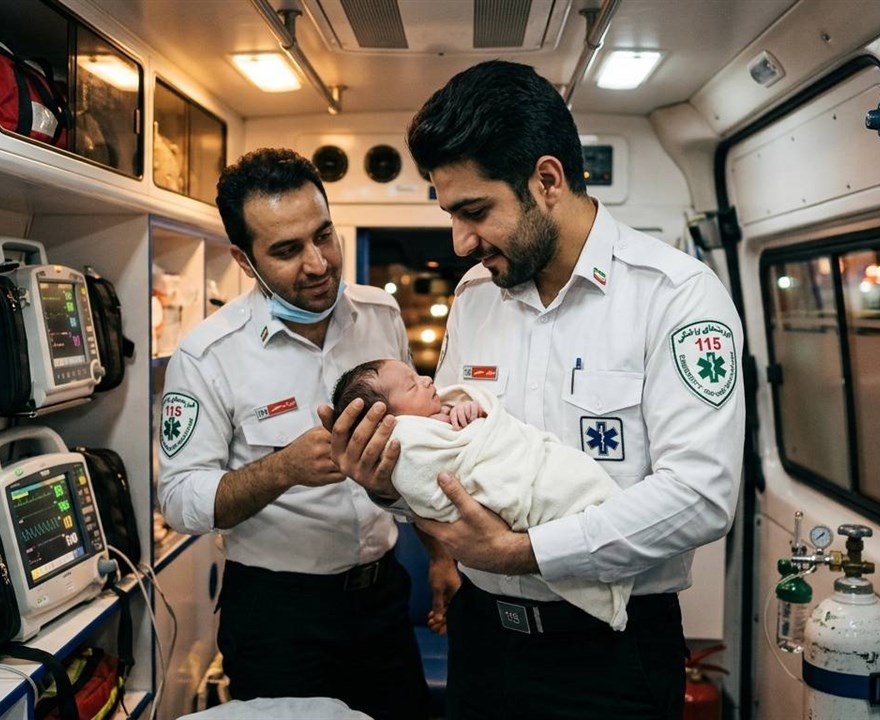 تخصص و مهر در خدمت زندگی؛ نجات نوزاد رها شده در بلوار قاآنی سیرجان