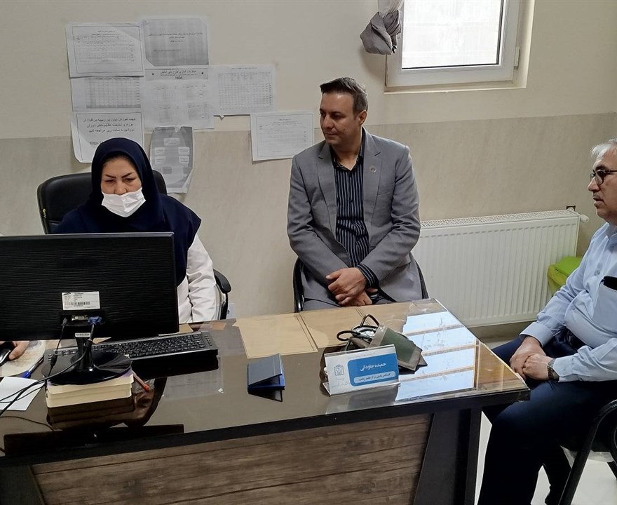 بازدید رئیس دانشکده علوم پزشکی سیرجان از مرکز خدمات جامع سلامت هماشهر و خانه‌های بهداشت دهسراج و کران